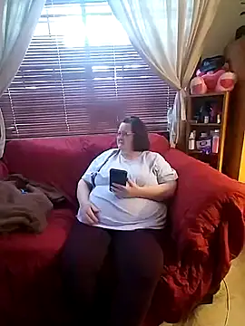 Bayou Woman68 online show from June 24, 1:32 pm