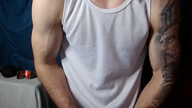 Snapshot of Kenner_fox77 chatting on December 24, 2:54 am Kenner fox77 online show from December 24, 2:54 am