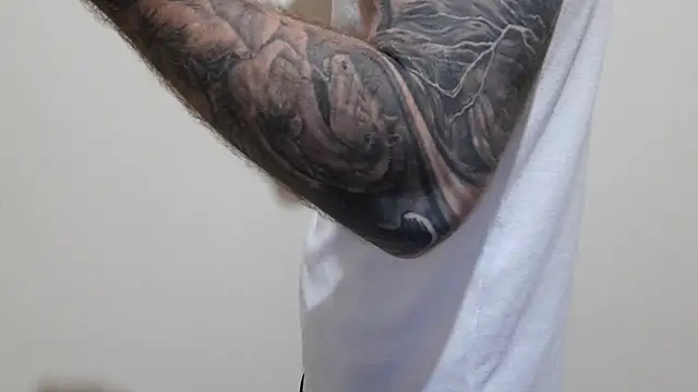 Snapshot of Kenner_fox77 chatting on February 27, 1:52 am Kenner fox77 online show from February 27, 1:52 am