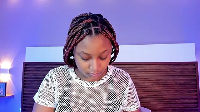 Adelehottman online show from May 14, 2:58 pm