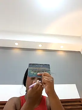 Adelehottman online show from December 16, 12:09 pm