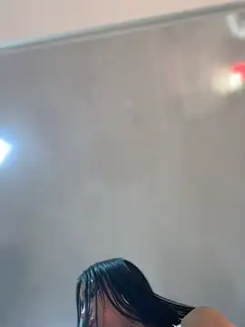 Snapshot of Milena-1 chatting on February 18, 10:01 am Milena-1 online show from February 18, 10:01 am