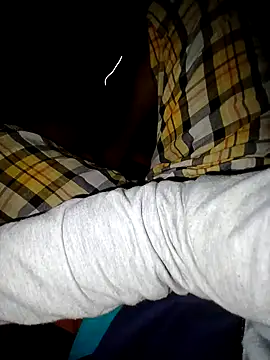 Snapshot of alanjoyoo chatting on January 8, 3:07 pm alanjoyoo online show from January 8, 3:07 pm