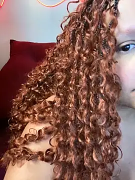 Snapshot of 99_Lilith chatting on November 29, 9:15 pm 99 Lilith online show from November 29, 9:15 pm