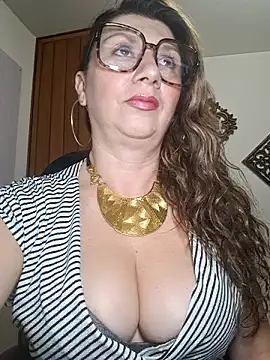 Snapshot of Sussy50 chatting on February 28, 11:45 pm Sussy50 online show from February 28, 11:45 pm