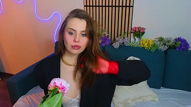 Aisha Riley online show from March 15, 4:03 pm