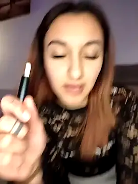 Snapshot of Jassmine3 chatting on January 14, 10:12 pm Jassmine3 online show from January 14, 10:12 pm