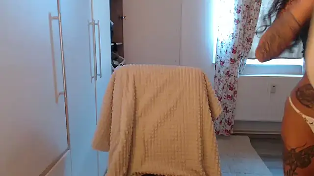 Davinja online show from January 14, 12:42 pm