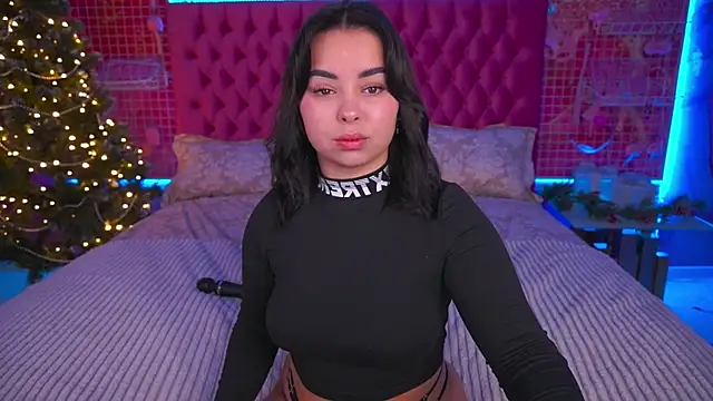 SusieWood online show from January 14, 8:56 pm