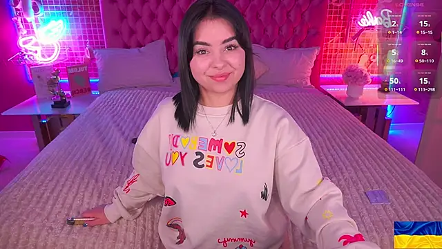 SusieWood online show from February 23, 8:53 pm