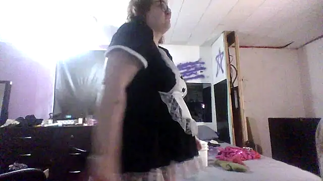 Snapshot of Sweetexibition chatting on February 23, 8:39 am Sweetexibition online show from February 23, 8:39 am