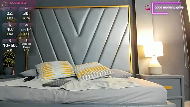 BrendaAdams  online show from November 5, 10:51 am