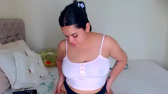 Sara-04 online show from May 13, 11:12 pm