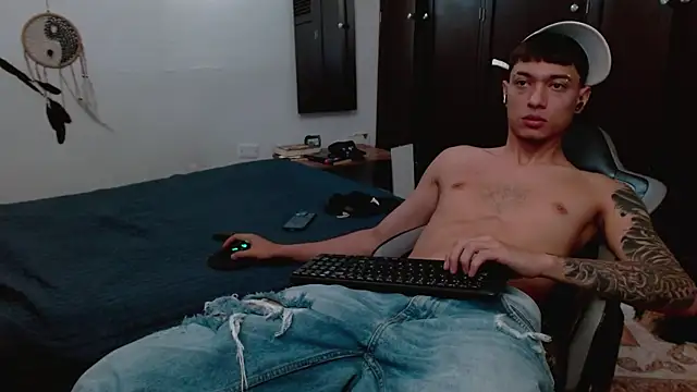 aaron blug online show from January 18, 4:32 pm