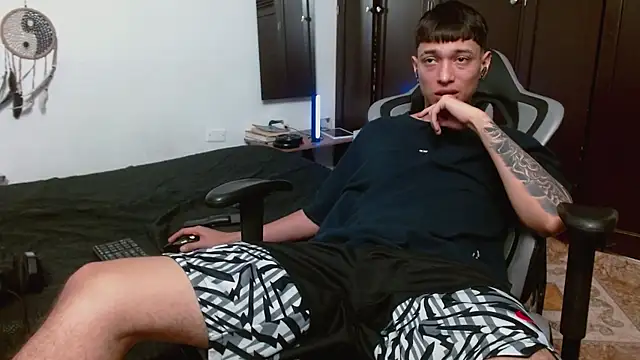 aaron blug online show from September 28, 1:34 am