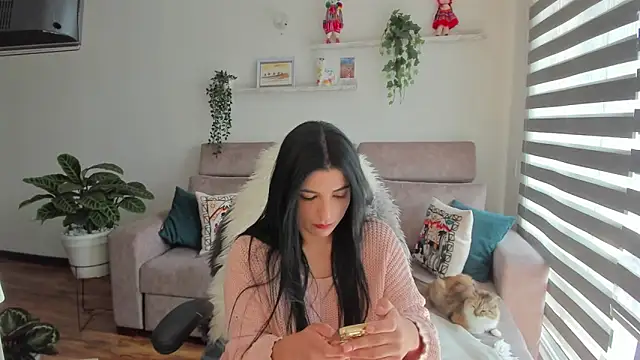 Snapshot of Arya_33 chatting on January 17, 6:02 pm Arya 33 online show from January 17, 6:02 pm
