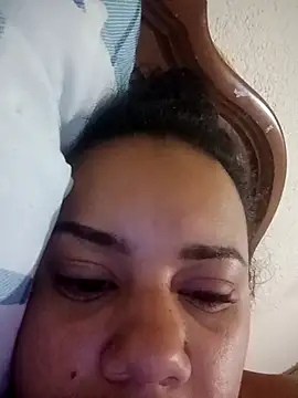  Miaaleon online show from February 21, 9:33 am