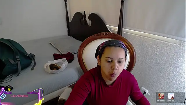  Miaaleon online show from April 8, 12:39 pm