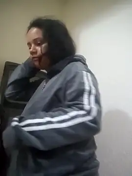  Miaaleon online show from February 12, 10:15 am