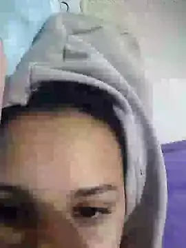 Snapshot of _Miaaleon chatting on November 1, 9:25 am Miaaleon online show from November 1, 9:25 am