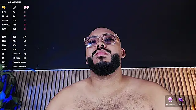 Snapshot of DilanJonnes_ chatting on March 1, 2:23 pm DilanJonnes online show from March 1, 2:23 pm