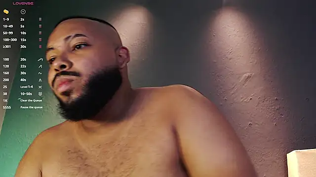 Snapshot of DilanJonnes_ chatting on February 24, 5:25 pm DilanJonnes online show from February 24, 5:25 pm