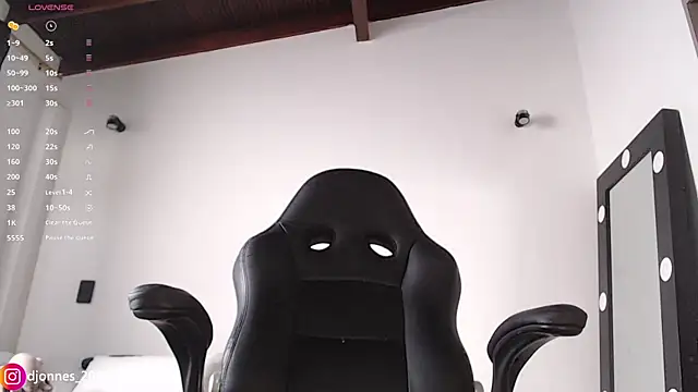 DilanJonnes  online show from April 2, 7:20 pm