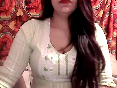 Snapshot of CuteBhabhi10 chatting on December 13, 9:51 pm CuteBhabhi10 online show from December 13, 9:51 pm