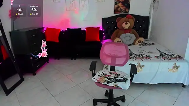 Melanny lopez18 online show from May 17, 2:44 am
