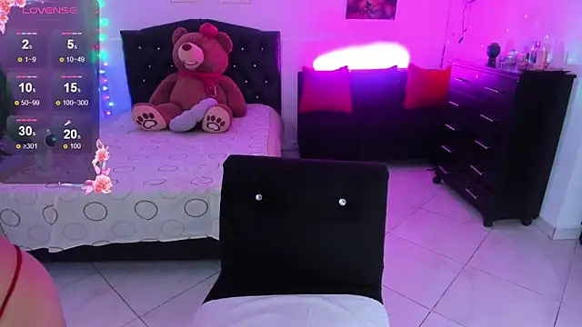 Melanny lopez18 online show from November 9, 10:25 pm