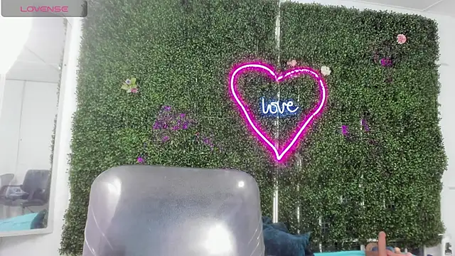 emy 0 online show from February 11, 7:36 pm