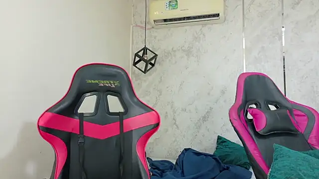 emy 0 online show from April 15, 2:43 pm