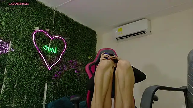 emy 0 online show from March 25, 2:38 pm