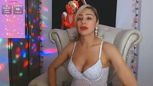Isabelhot1 online show from March 19, 9:26 pm