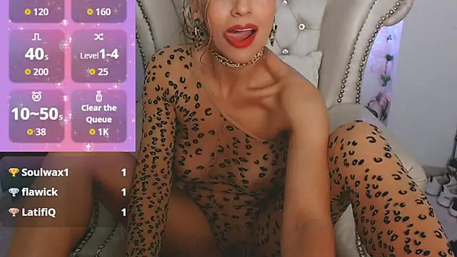 Isabelhot1 online show from February 19, 6:16 pm