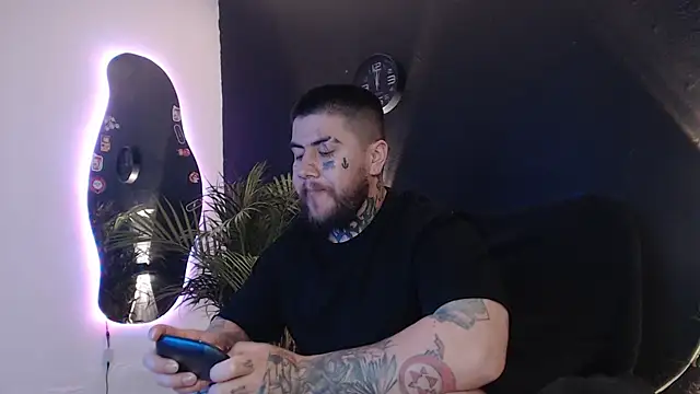 Ash gusbig online show from March 18, 2:08 am