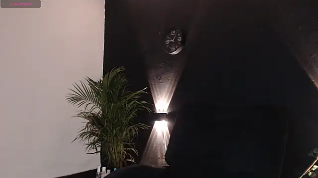 Ash gusbig online show from February 8, 2:47 am