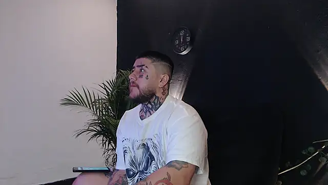 Ash gusbig online show from February 27, 2:57 am