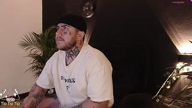 Ash gusbig online show from February 4, 12:51 am