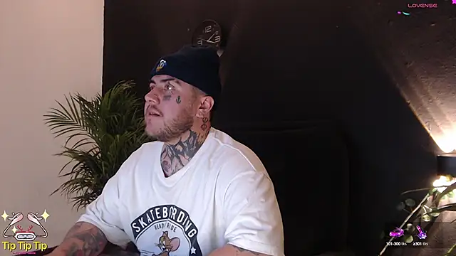 Ash gusbig online show from January 28, 5:11 am