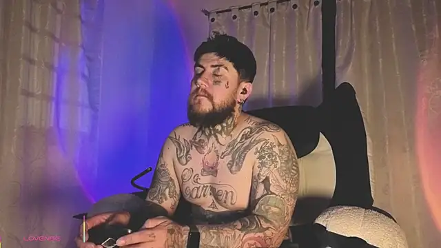 Ash gusbig online show from April 14, 3:11 am