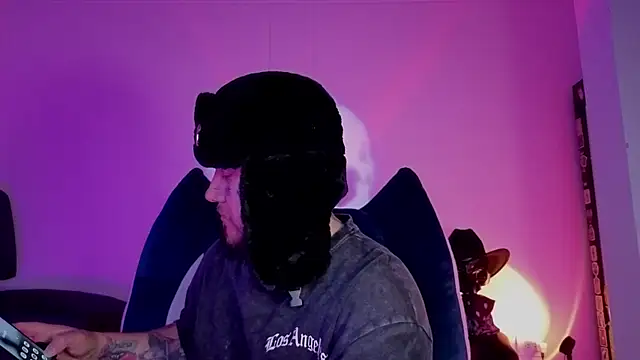 Ash gusbig online show from November 11, 1:22 am