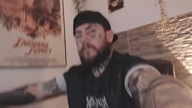 Ash gusbig online show from March 9, 11:41 pm