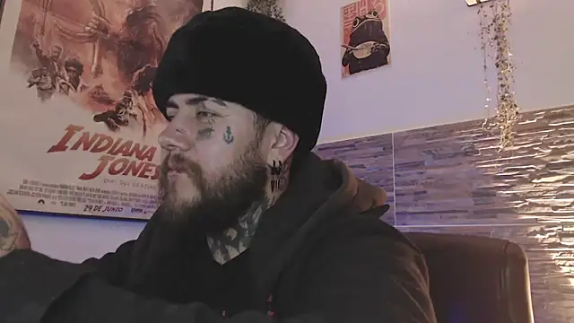 Ash gusbig online show from March 10, 11:20 pm