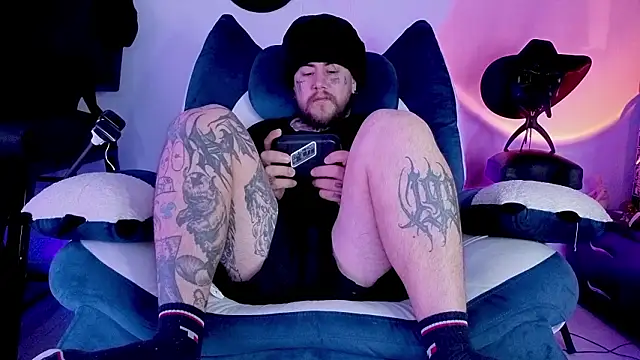 Ash gusbig online show from February 24, 2:34 am