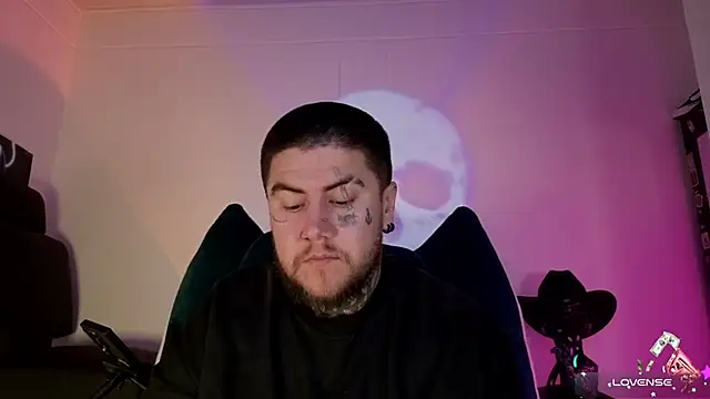 Ash gusbig online show from November 9, 4:05 am