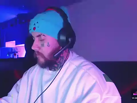 Ash gusbig online show from March 3, 3:46 am