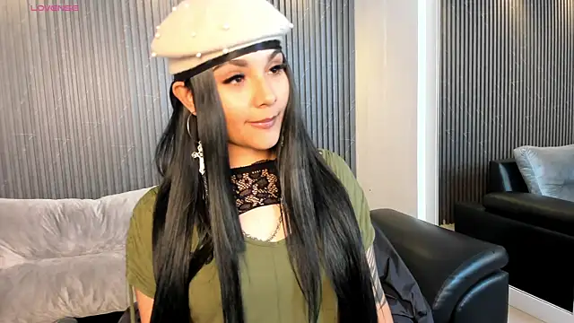 Snapshot of ArigyGomez chatting on March 12, 6:32 pm ArigyGomez online show from March 12, 6:32 pm