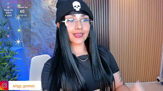 Snapshot of ArigyGomez chatting on October 11, 7:59 pm ArigyGomez online show from October 11, 7:59 pm
