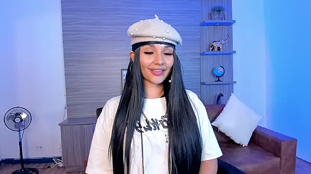 Snapshot of ArigyGomez chatting on March 5, 6:45 pm ArigyGomez online show from March 5, 6:45 pm